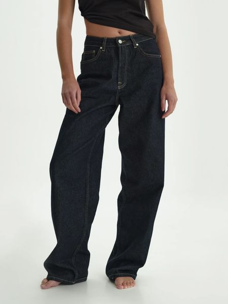 Deep blue baggy jeans