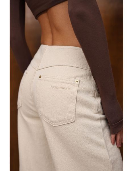 BUTTONS Jeans