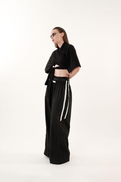 Sushi Crop T-Shirt Black